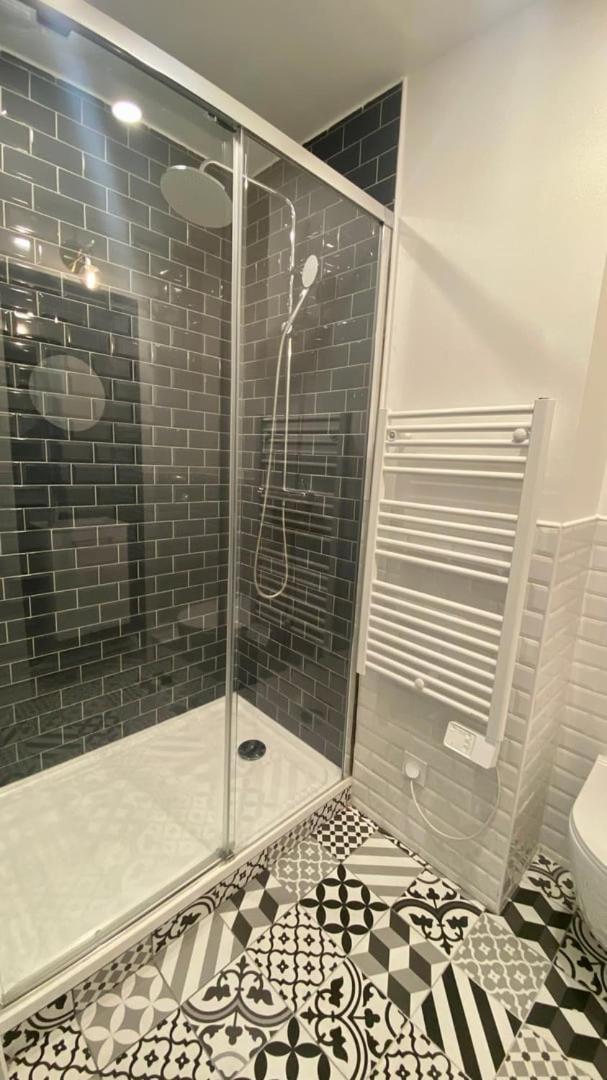 Appartement Lumineux Proche Saint-Lazare - 8P 파리 외부 사진